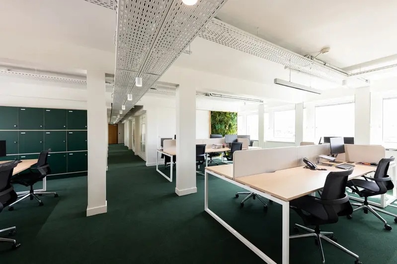 137 Rue De L'Universite, Paris for lease - Interior Photo - Image 1 of 7
