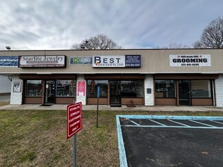 Plus de détails pour 162 Margin Dr, Shirley, NY - Bureau/Commerce de détail à louer