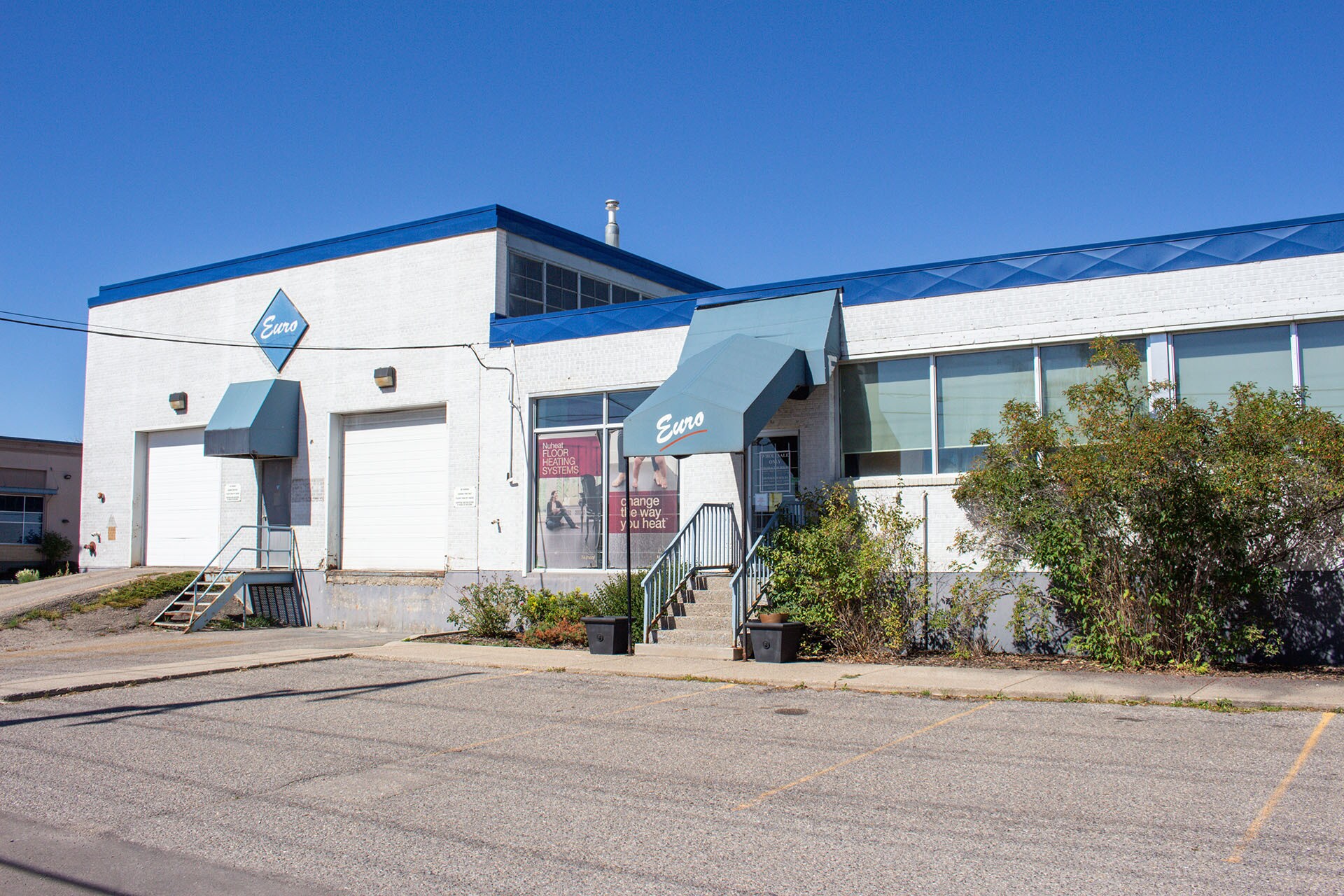 936 42nd Ave SE, Calgary, AB à vendre Photo du bâtiment- Image 1 de 10