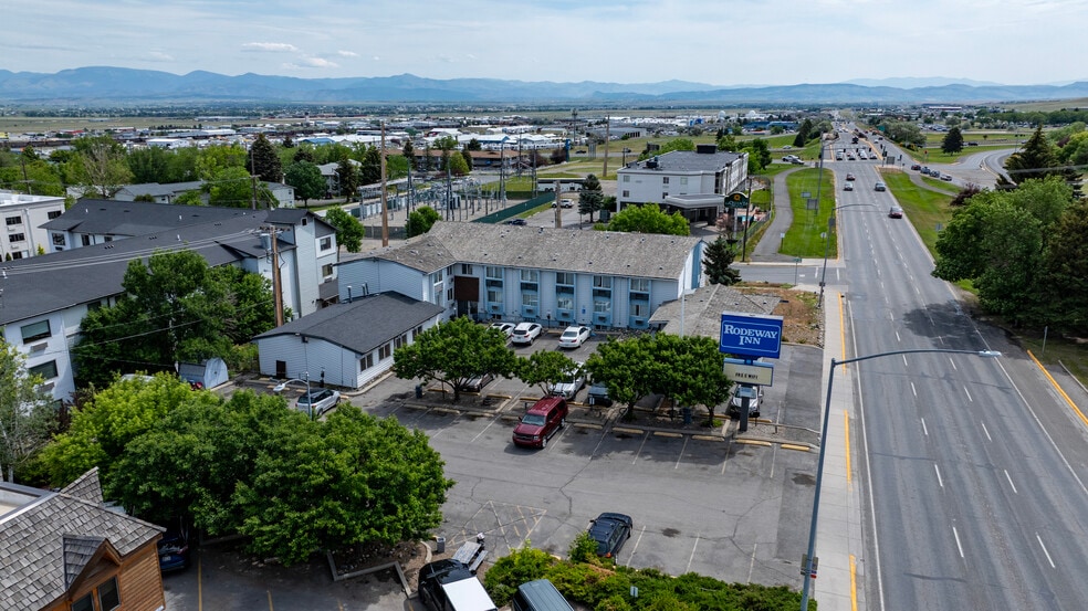 2020 Prospect Ave, Helena, MT à vendre - Photo du bâtiment - Image 2 de 20