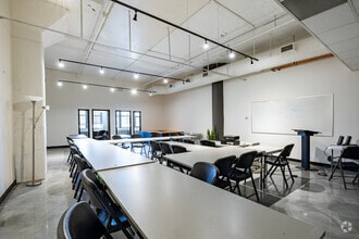 2030-2050 Boul Pie IX, Montréal, QC for lease Interior Photo- Image 1 of 1