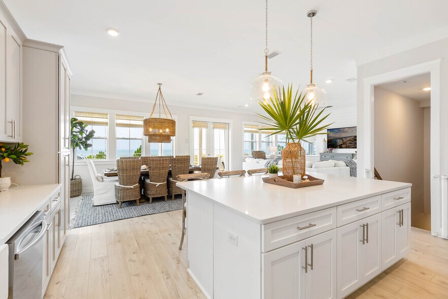 191 Las Palmas Ln, Port St Joe, FL à vendre - Photo du bâtiment - Image 3 de 64