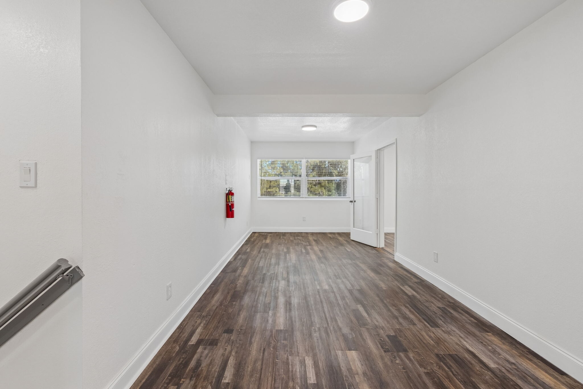6536 Lincoln Way N, Saint Petersburg, FL for lease Interior Photo- Image 1 of 18