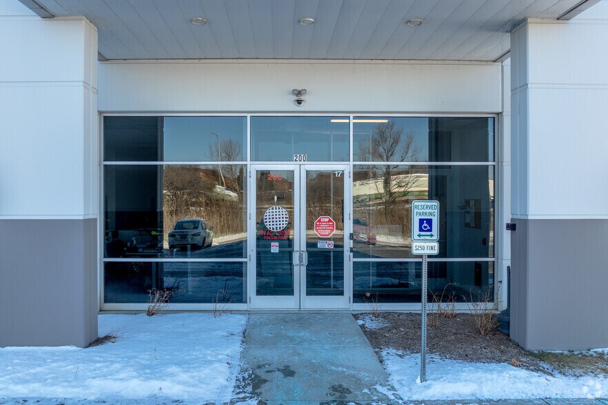 18700 S Ridgeland Ave, Tinley Park, IL à louer - Photo du bâtiment - Image 3 de 5