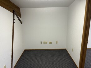 400 W Main St, Gaylord, MI for lease Interior Photo- Image 2 of 5