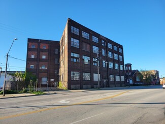 Plus de détails pour 7209 St Clair Ave, Cleveland, OH - Industriel à vendre