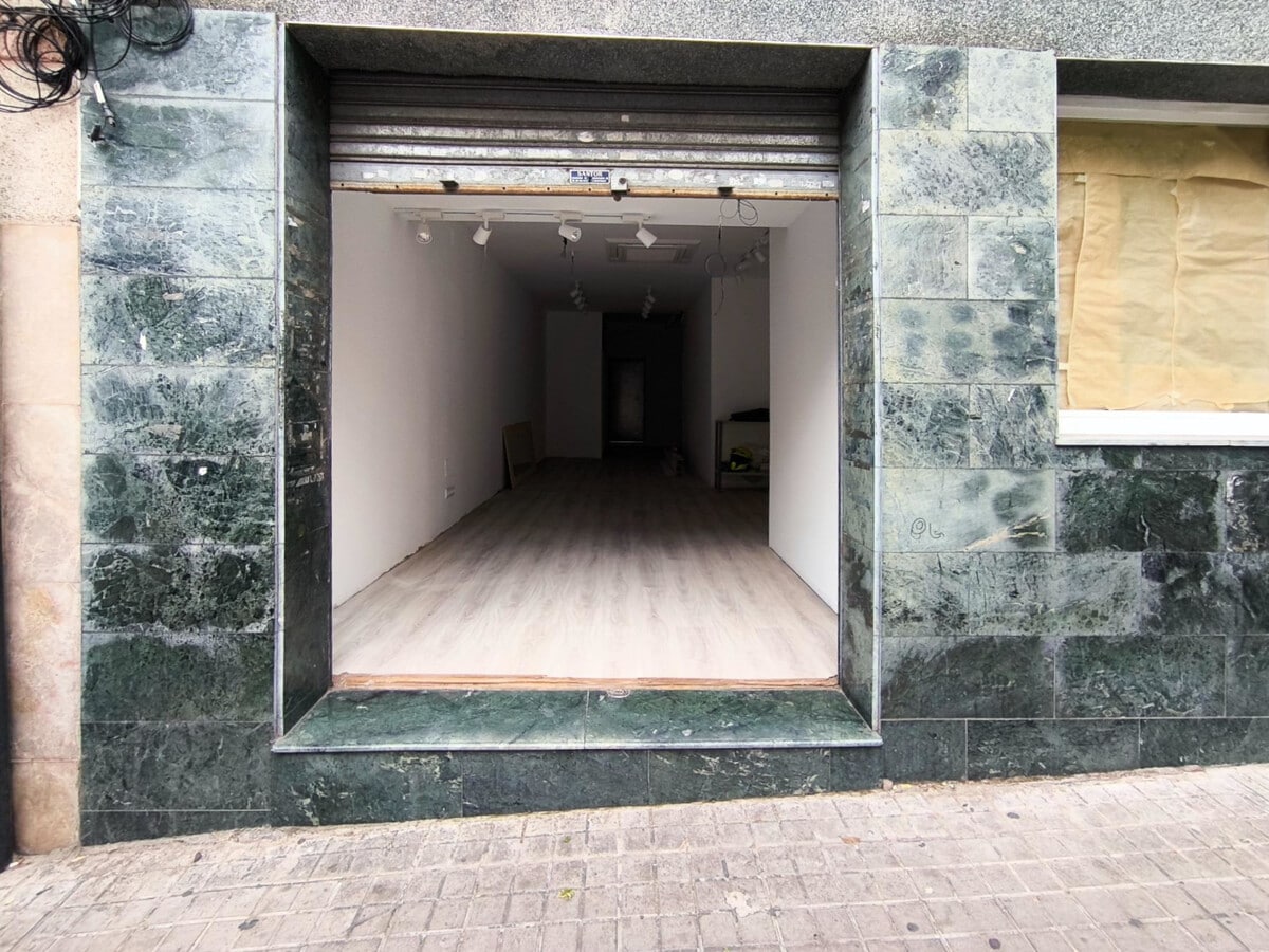 Avenida de Tomás Giménez, 54, L'Hospitalet de Llobregat, BAR 08906 - Unit Pta. 1 -  - Interior Photo - Image 1 of 6