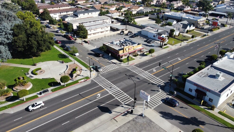 9803 Las Tunas Dr, Temple City, CA for lease - Building Photo - Image 3 of 16