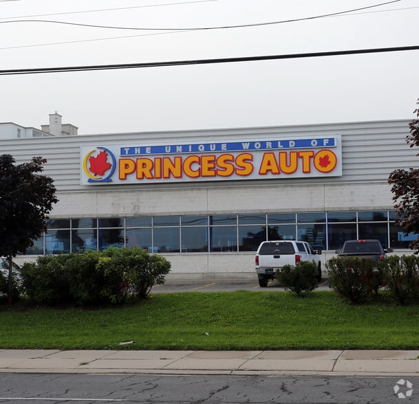 1850 Barton St, Hamilton, ON for lease - Building Photo - Image 2 of 3