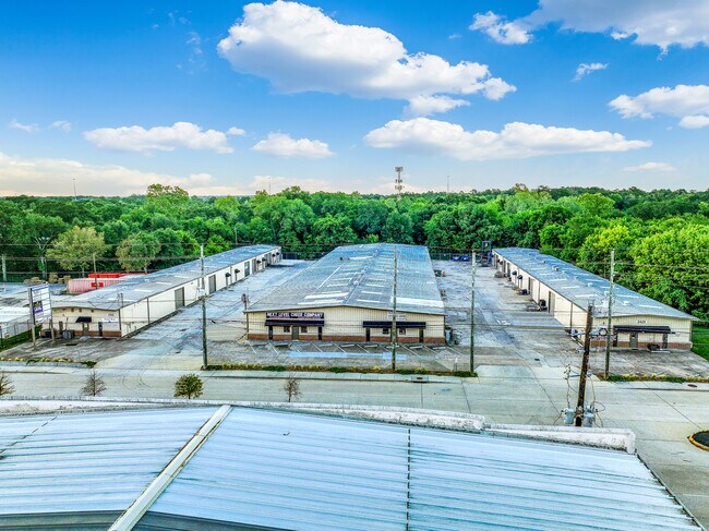 More details for 2423 Greens Rd, Houston, TX - Flex, Industrial for Lease