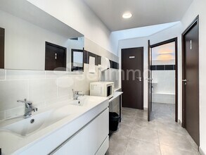 140 Rue Cornaline, Éguilles for lease Interior Photo- Image 2 of 3