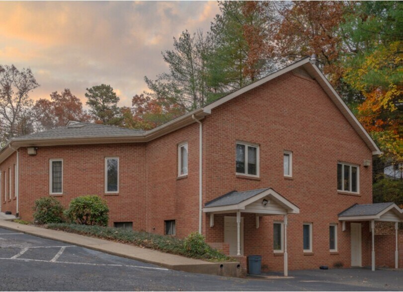 1170 W Medical Court Dr, Marion, NC à vendre - Photo du bâtiment - Image 3 de 11