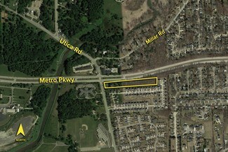 Plus de détails pour 36744 Utica Rd, Clinton Township, MI - Terrain à vendre