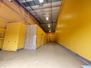 4525 Akia Rd, Kapaa, HI for lease Interior Photo- Image 1 of 7