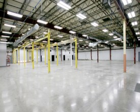 1 Chase Park Rd, Seabrook, NH for lease Interior Photo- Image 2 of 7