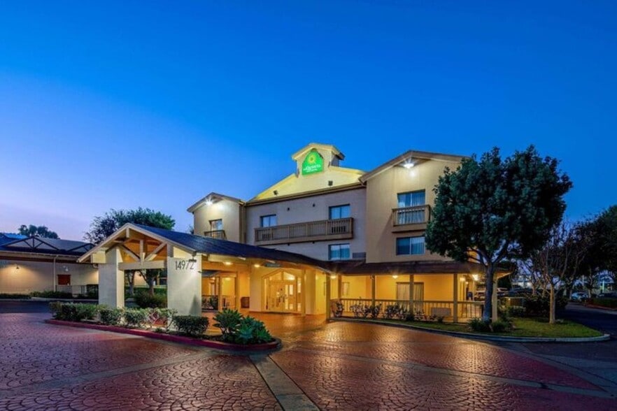 14972 Sand Canyon Ave, Irvine, CA for sale - Building Photo - Image 3 of 16