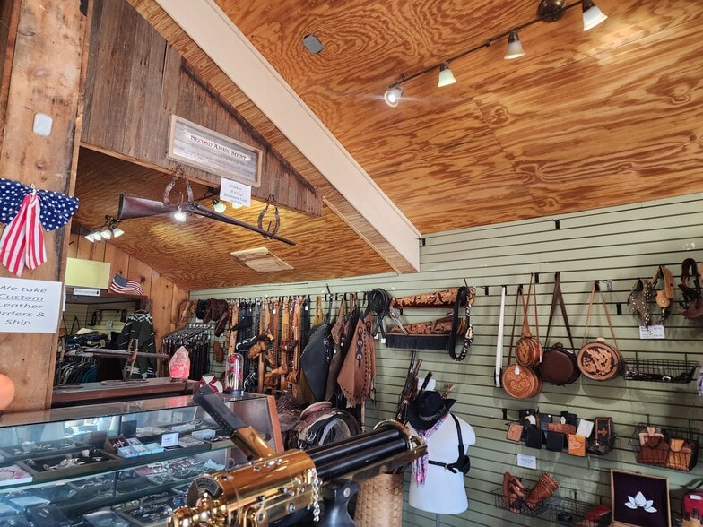 302 E Fremont St, Tombstone, AZ for sale - Building Photo - Image 2 of 22