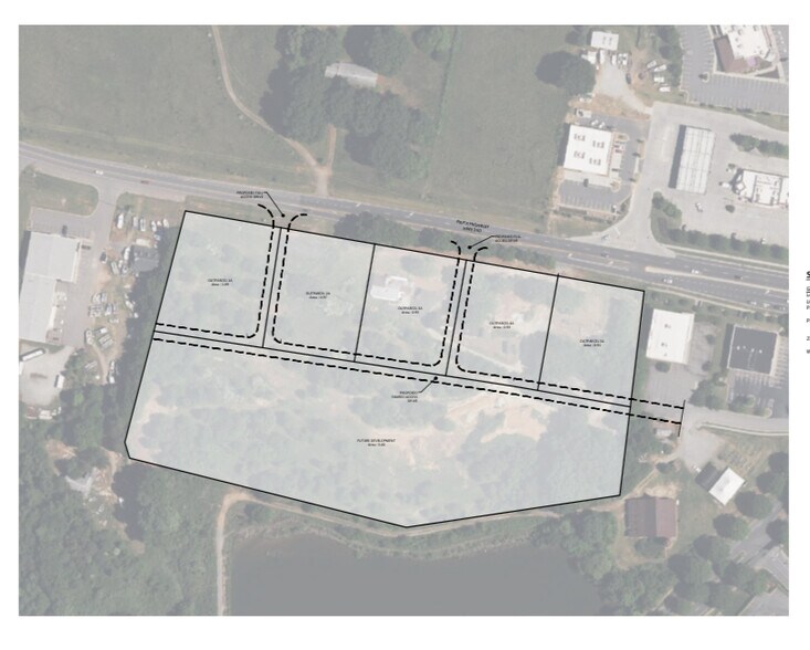 715 River Hwy, Mooresville, NC à vendre - Photo du bâtiment - Image 2 de 12