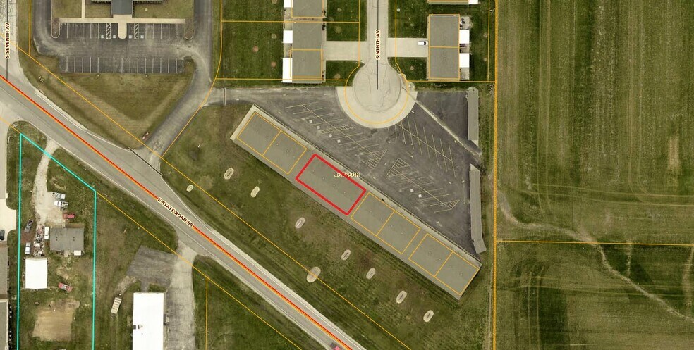 835 S 9th Ave, Haubstadt, IN à louer - Photo du bâtiment - Image 3 de 21