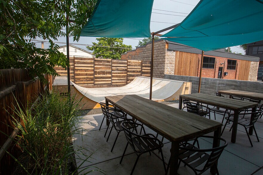 920 Inca St, Denver, CO à louer - Photo du bâtiment - Image 2 de 12
