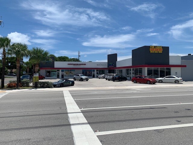 4242 N Federal Hwy, Fort Lauderdale, FL à louer - Photo du bâtiment - Image 3 de 5