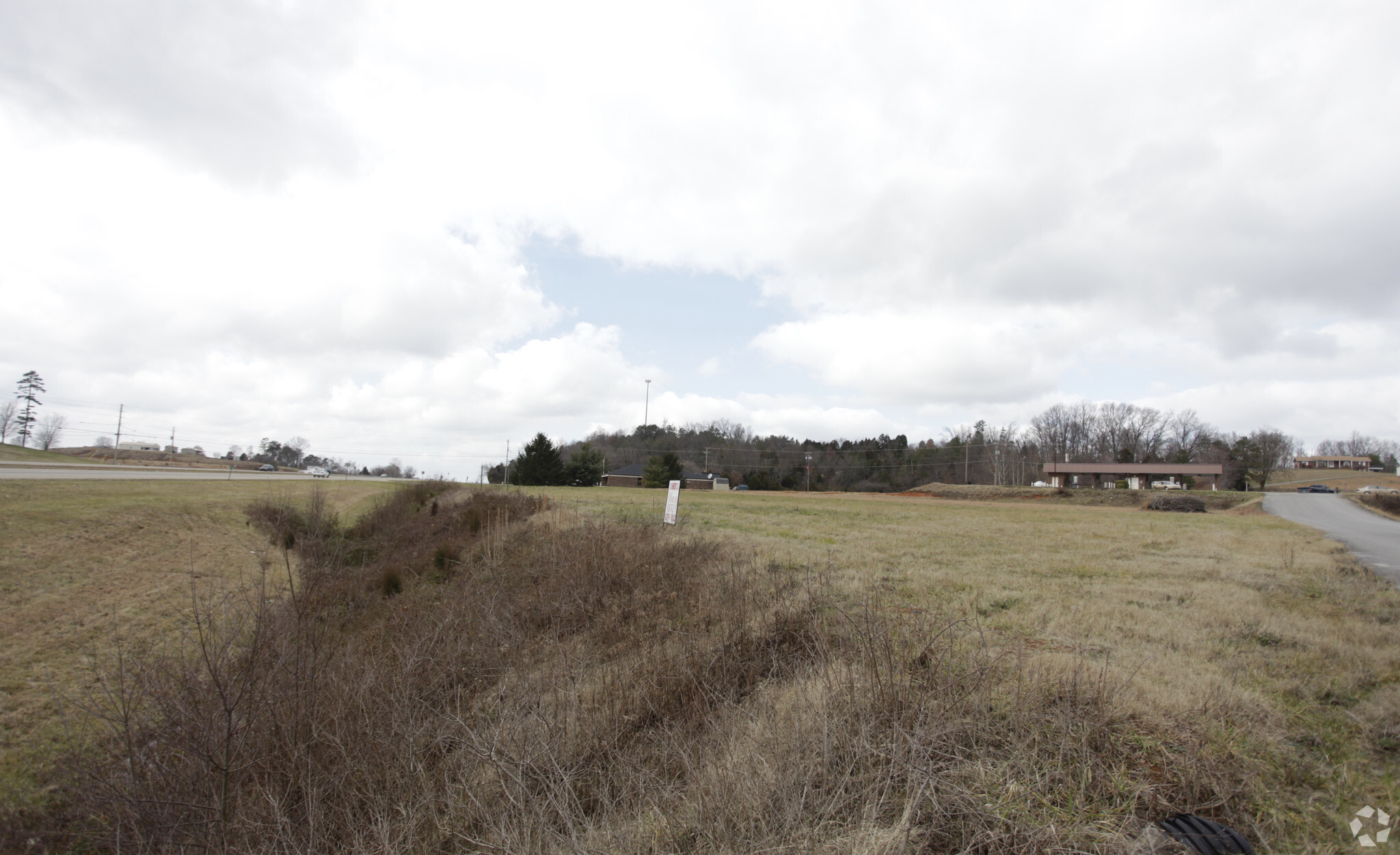 9100 W Andrew Johnson Hwy, Mosheim, TN for sale Primary Photo- Image 1 of 1