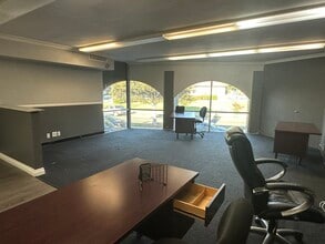 14408 E Whittier Blvd, Whittier, CA à louer Photo intérieure- Image 2 de 3