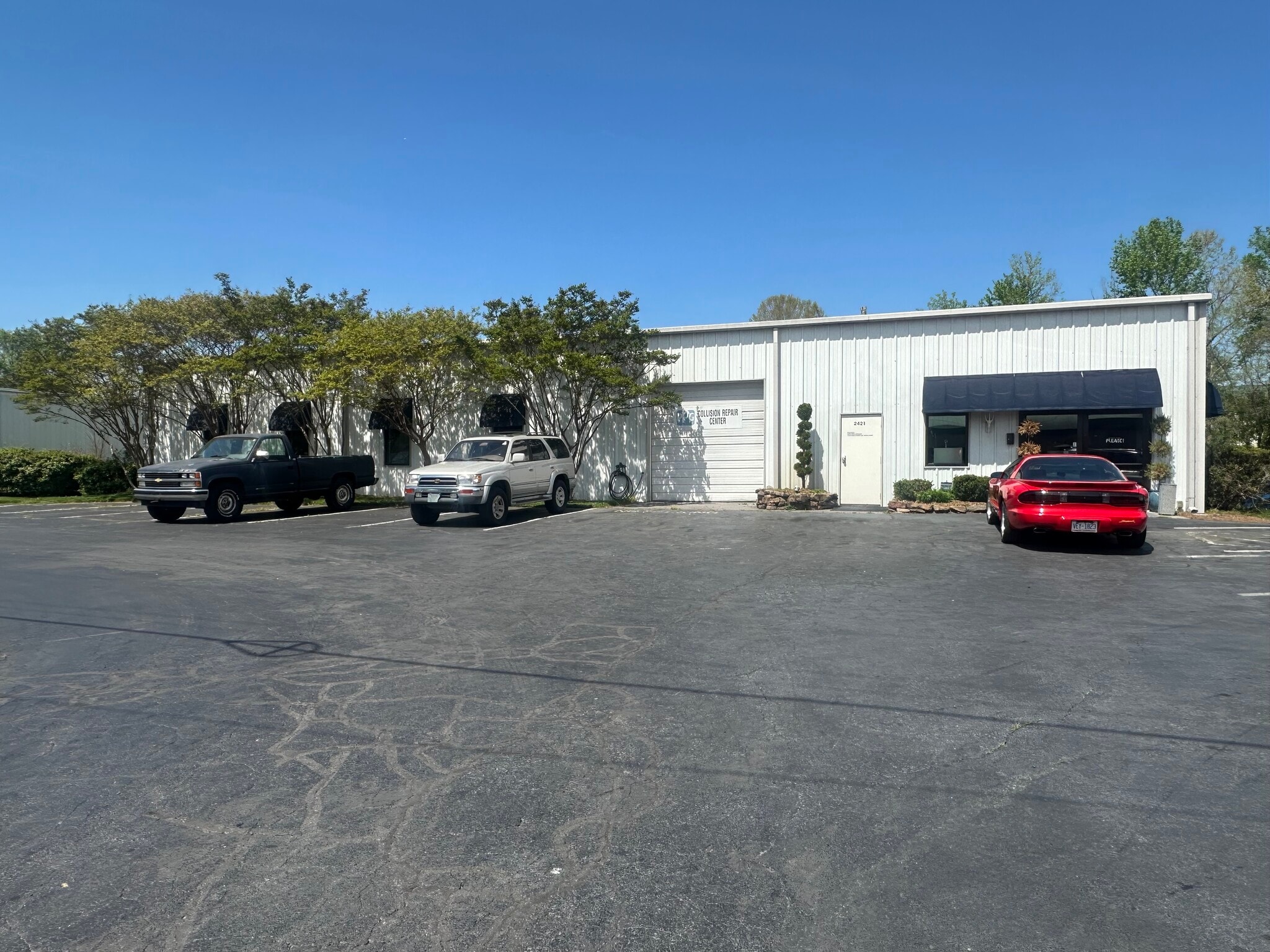 2421 Spaugh Industrial Dr, Winston-Salem, NC for lease Primary Photo- Image 1 of 14