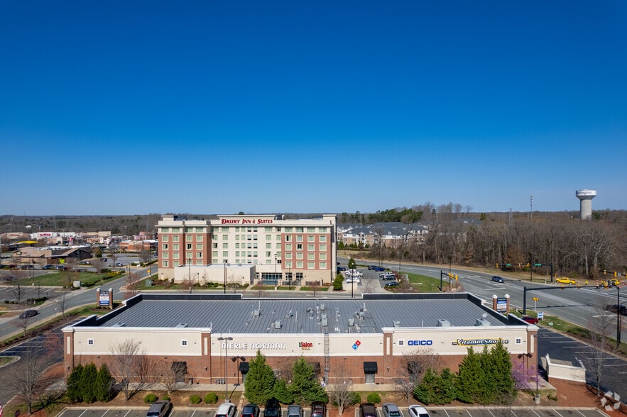 1348 Java Ln, Burlington, NC for lease - Building Photo - Image 2 of 8