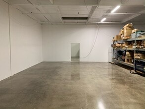 2852 Walnut Ave, Tustin, CA for lease Interior Photo- Image 1 of 9