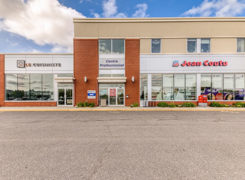 1018 Rue De La Prairie, Lévis, QC for lease - Building Photo - Image 2 of 16