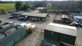 Plus de détails pour Handcross Rd, Horsham - Industriel à louer