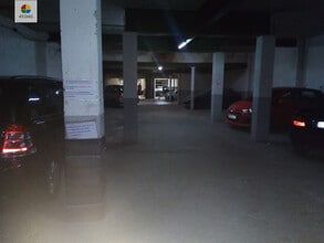 Commerce de détail dans Cerdanyola del Vallès, Barcelona à louer Photo intérieure- Image 2 de 3