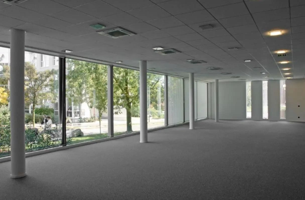 Bureau dans Vélizy-Villacoublay à louer Photo intérieure- Image 1 de 1