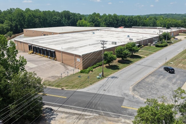 Plus de détails pour 615 Industrial Ave, Salisbury, NC - Industriel aux enchères