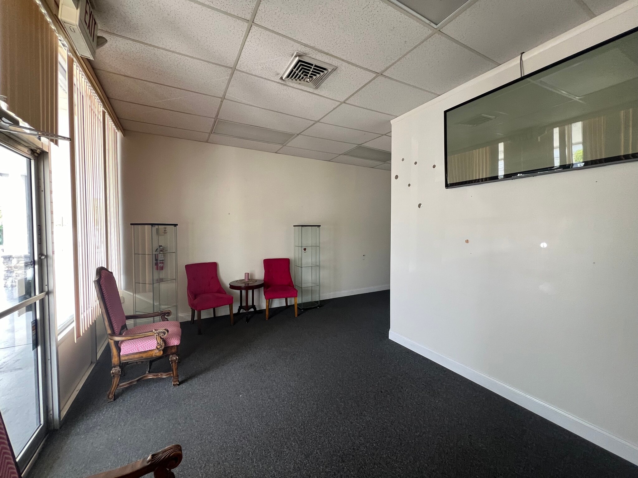 4869-4975 Okeechobee Blvd, West Palm Beach, FL for lease Interior Photo- Image 1 of 4