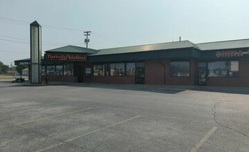 709 W Main St, Marion, IL for lease Building Photo- Image 1 of 1