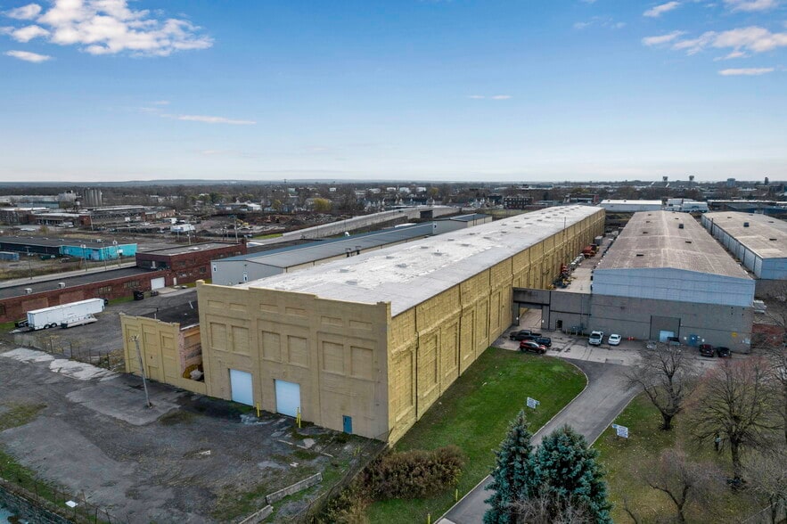 370 Babcock St, Buffalo, NY à louer - Aérien - Image 3 de 11