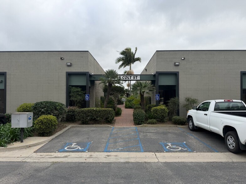 4848 Colt St, Ventura, CA à vendre - Photo du bâtiment - Image 1 de 7