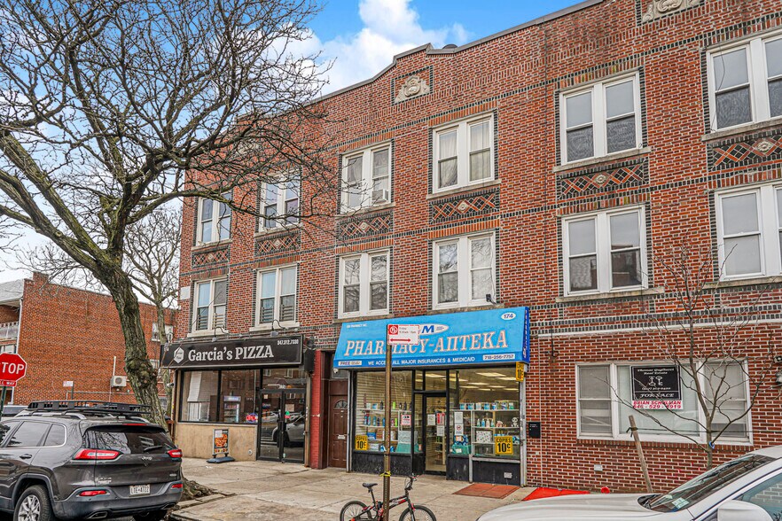 174 Avenue O, Brooklyn, NY à vendre - Photo du bâtiment - Image 2 de 35
