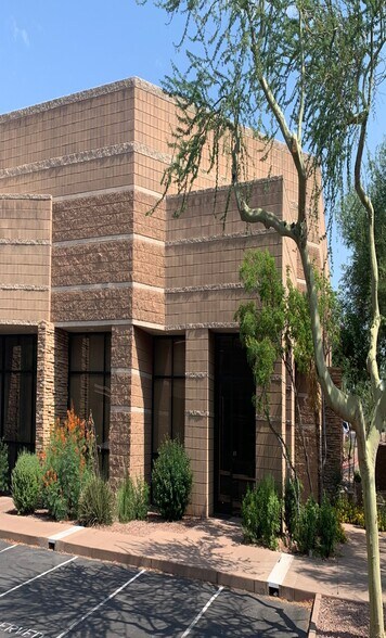 16611 N 91st, Scottsdale, AZ à louer - Photo du bâtiment - Image 1 de 4