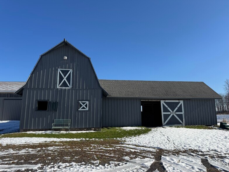 3950 Nelson Heights Rd, Cazenovia, NY à louer - Photo du bâtiment - Image 2 de 18