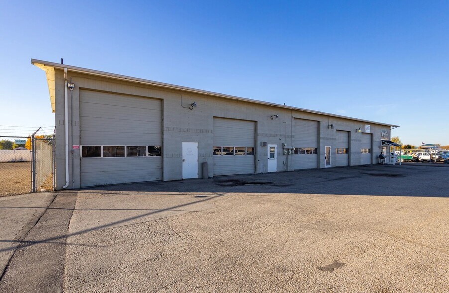 685 Airbase Rd, Mountain Home, ID à vendre - Photo du bâtiment - Image 3 de 12