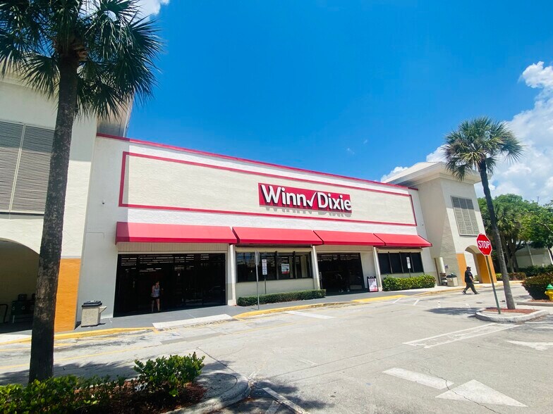 1011-1219 S Federal Hwy, Deerfield Beach, FL à louer - Photo du bâtiment - Image 2 de 3