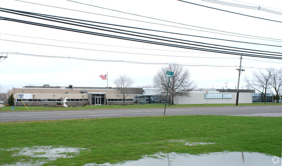 3111 Winton Rd S, Rochester, NY for sale - Building Photo - Image 3 of 11