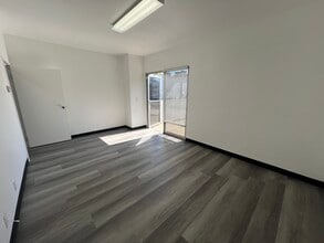 8980 Benson Ave, Montclair, CA à louer Photo intérieure- Image 1 de 2