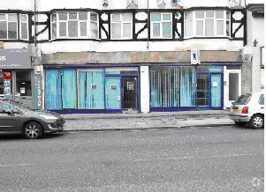 251-257 Burnt Oak Broa, Edgware à louer - Photo du bâtiment - Image 2 de 2