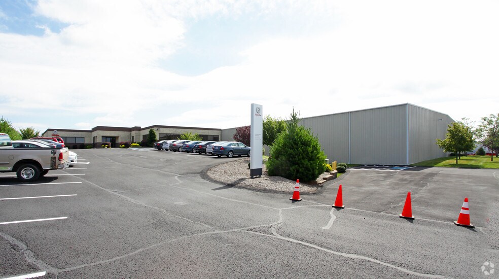 230 Bilmar Ave, Pittsburgh, PA à louer - Photo du bâtiment - Image 1 de 14