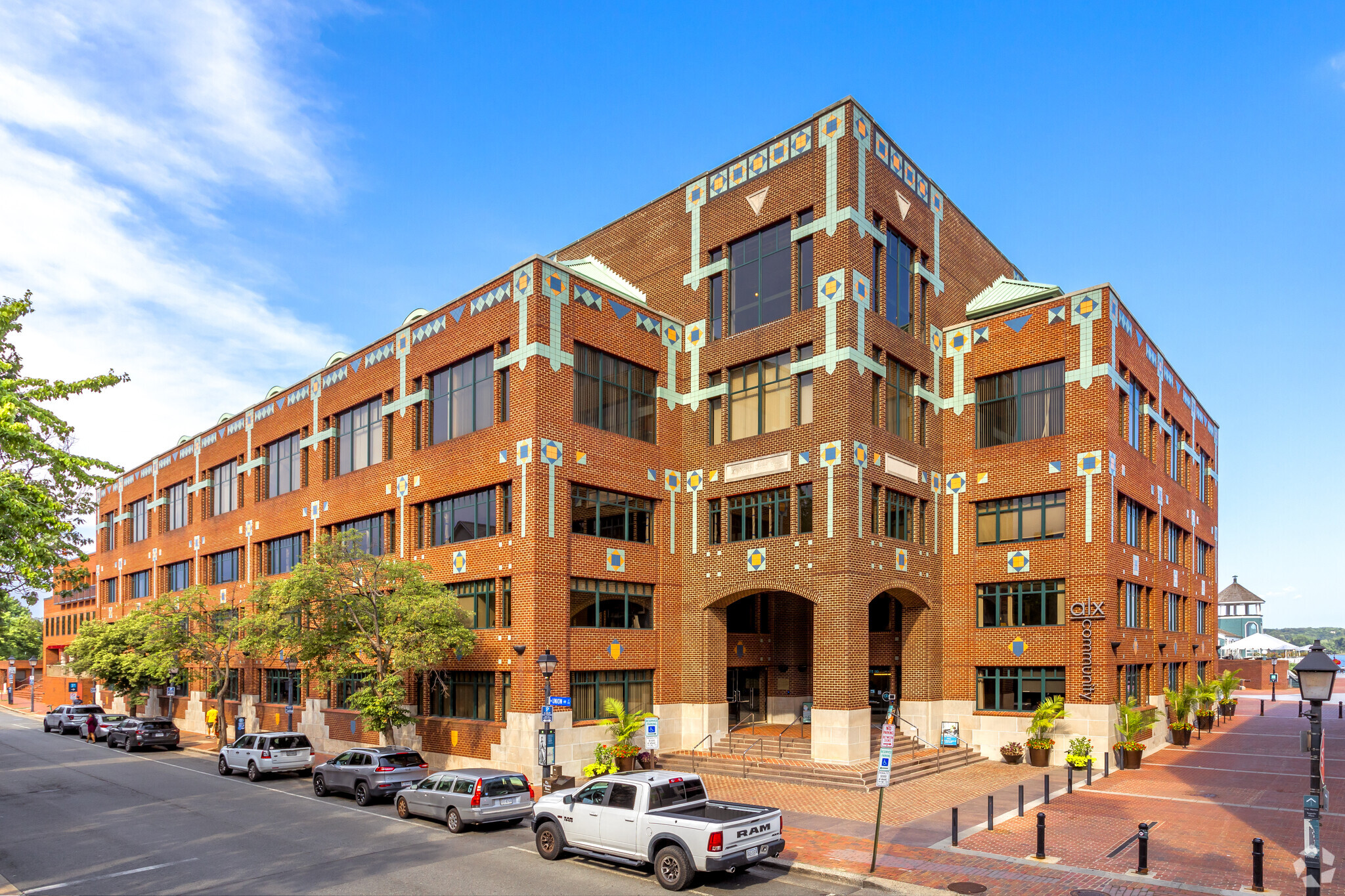 201 N Union St, Alexandria, VA for lease Building Photo- Image 1 of 8