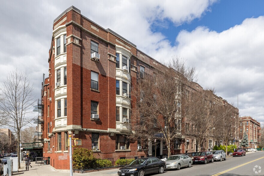 2101-2109 Foster Ave, Brooklyn, NY for sale - Primary Photo - Image 1 of 7